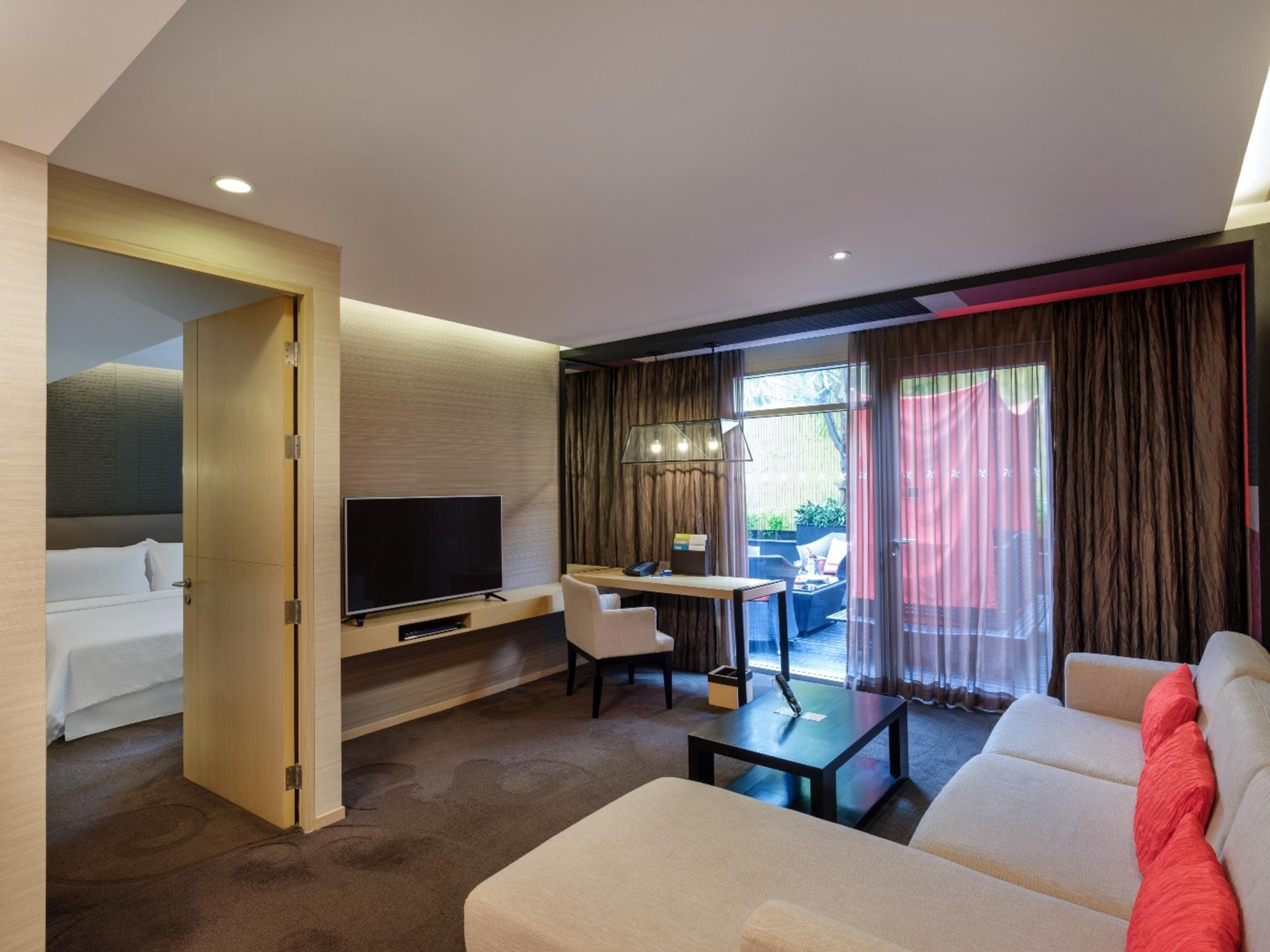 Four Points By Sheraton Bangkok, Sukhumvit 15 Экстерьер фото