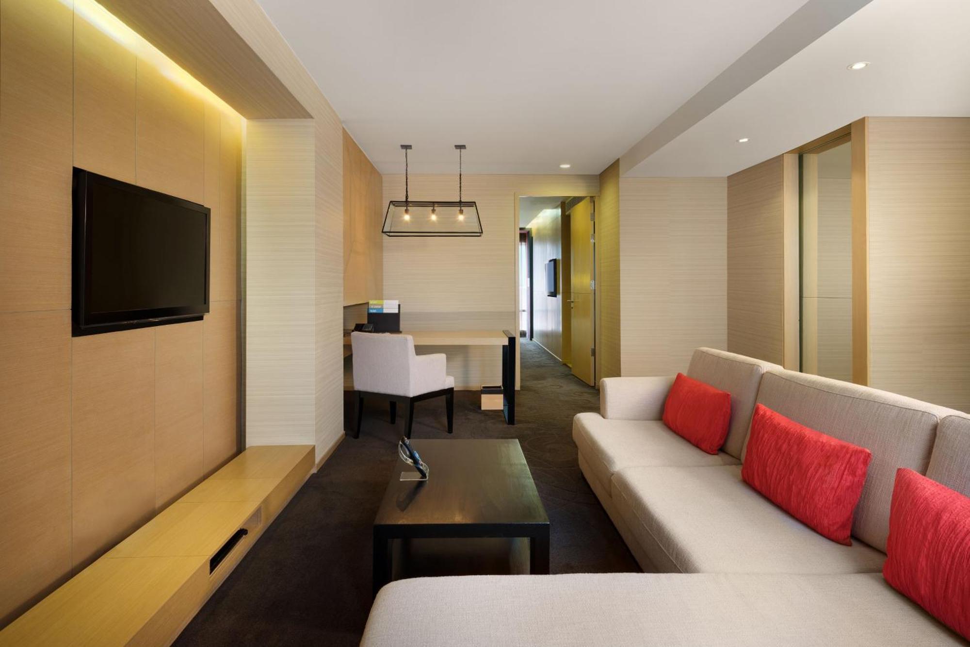 Four Points By Sheraton Bangkok, Sukhumvit 15 Экстерьер фото