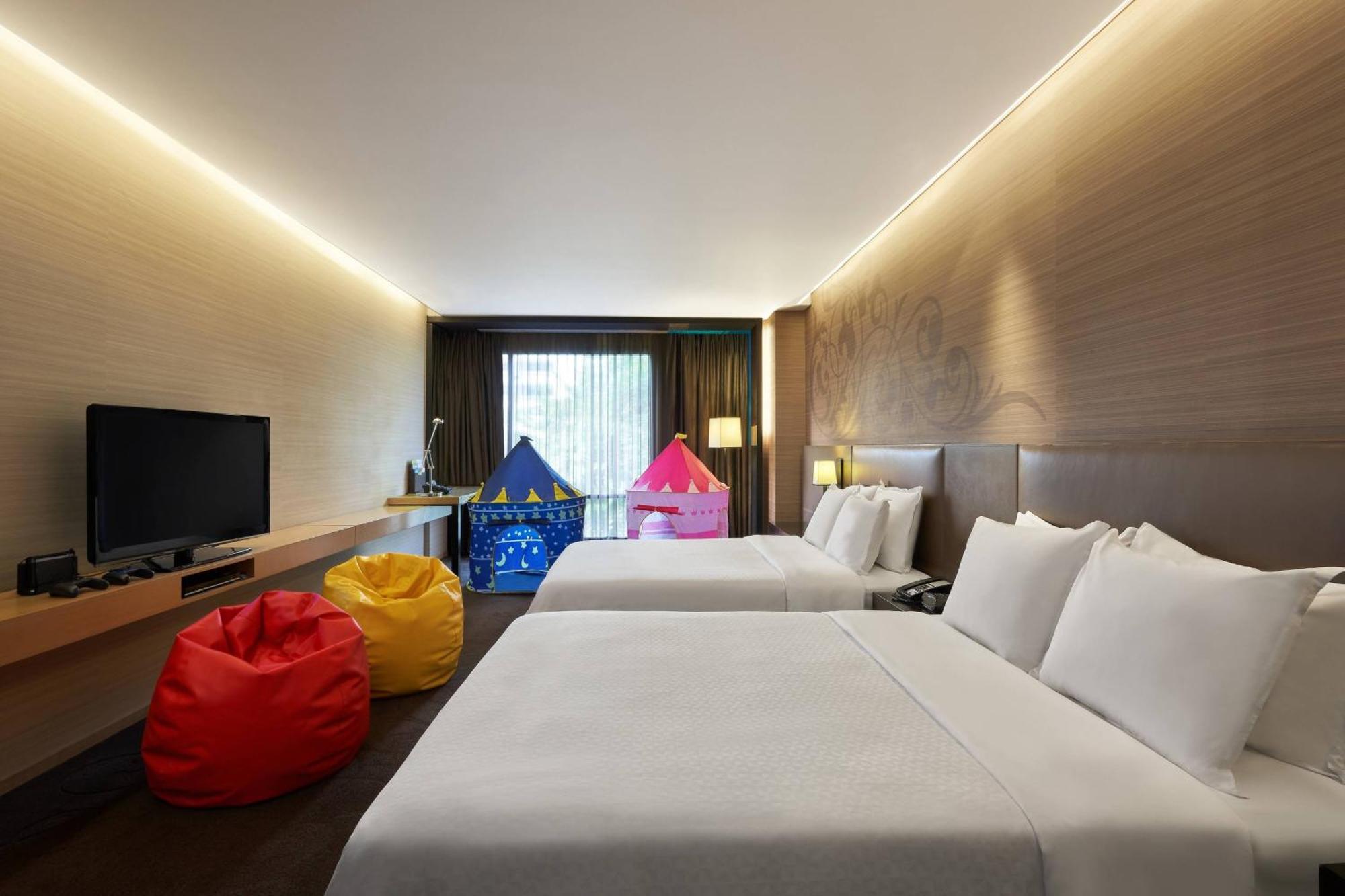 Four Points By Sheraton Bangkok, Sukhumvit 15 Экстерьер фото
