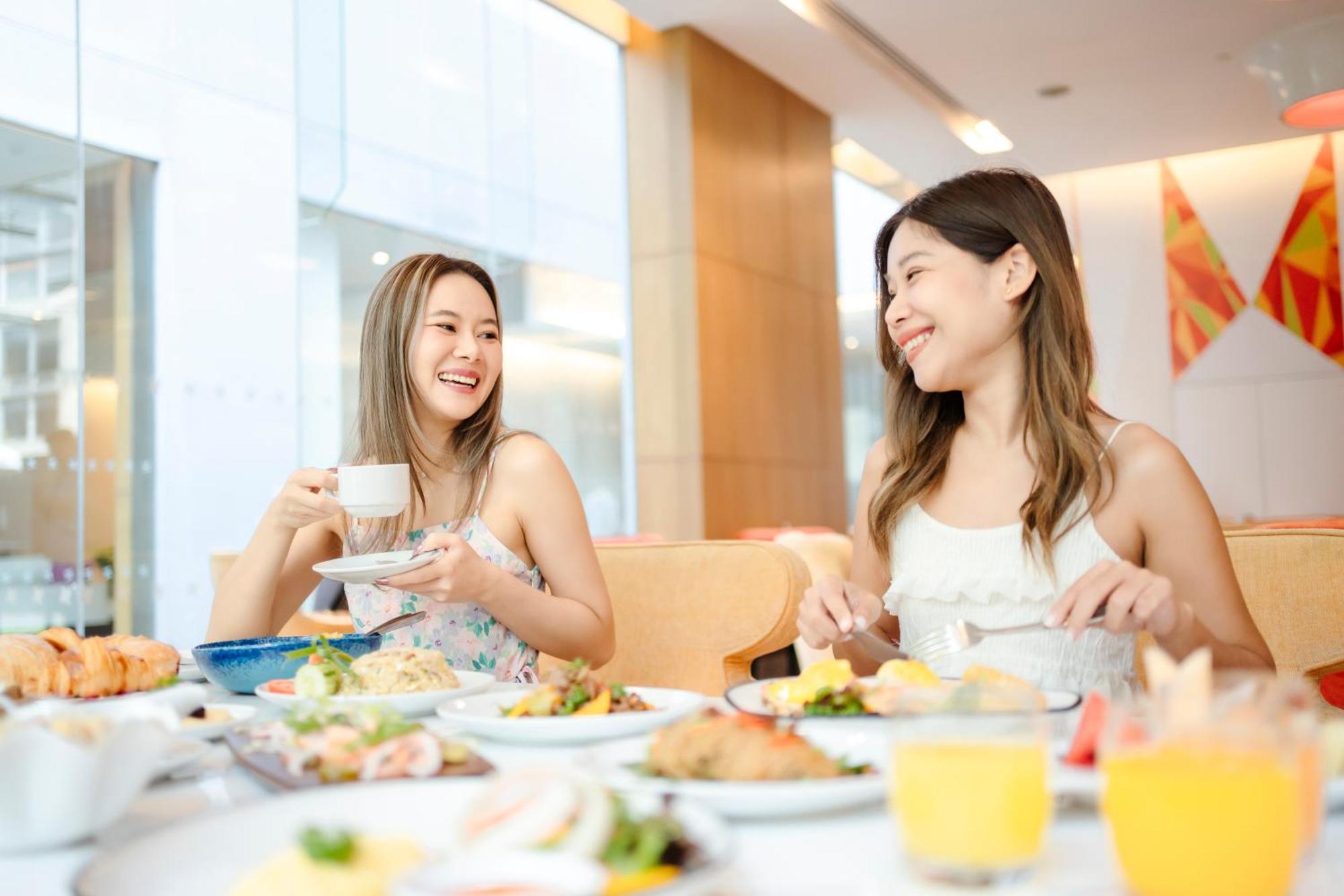 Four Points By Sheraton Bangkok, Sukhumvit 15 Экстерьер фото